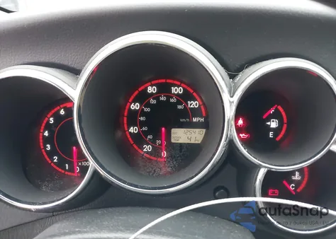 2004 Toyota Matrix Standard from USA, damaged, VIN 2T1LR32E14C295781